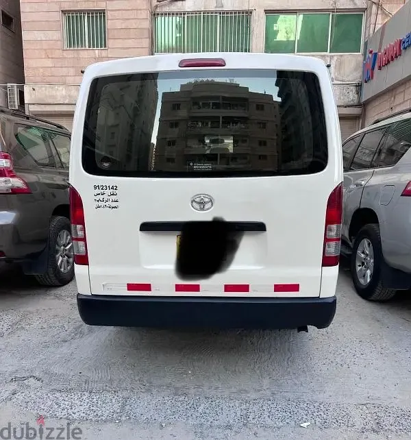 Toyota Hiace 2015